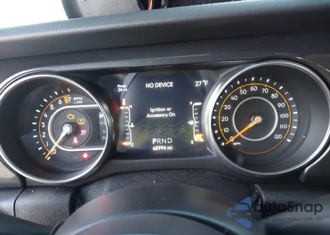 2021 Jeep Wrangler Unlimited Altitude z USA, uszkodzony, nr VIN 1C4HJXEG8MW862819